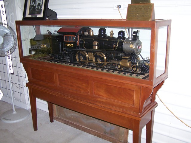 Scale Frisco Locomotive